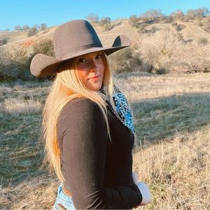 Meet your Posher, Tarryn